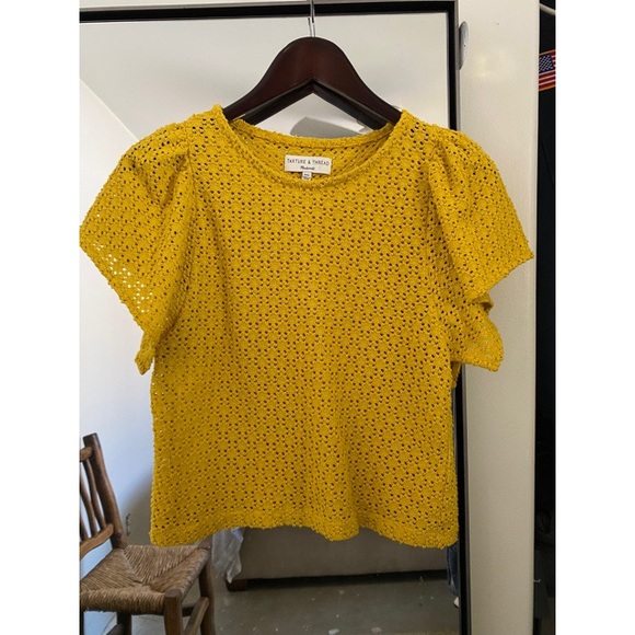Madewell Texture & Thread Eyelet Flutter Sleeve Top - Picture 2 of 9
